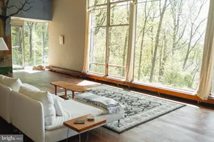 2585 Charlestown Rd, Phoenixville, PA 19460 - Photo 10