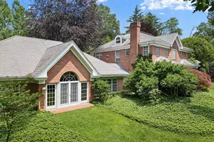 2 Farron Dr, Chadds Ford, PA 19317 - Photo 2