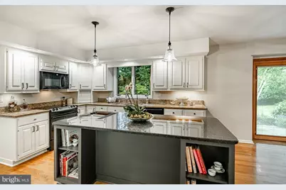 223 Cheshire Circle, West Chester, PA 19380 - Photo 18