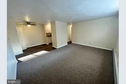 120 N Penn Street #C2, Spring City, PA 19475 - Photo 2