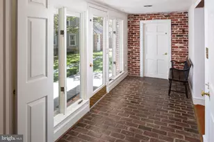 8 Fox Chase Rd, Malvern, PA 19355 - Photo 22