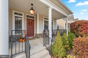 1067 Balfour Cir, Phoenixville, PA 19460 - Photo 2