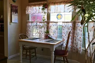 10 Ashwood Dr, Spring City, PA 19475 - Photo 8