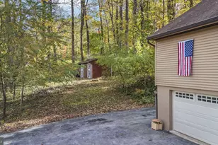 10 Woods Rd, Elverson, PA 19520 - Photo 10