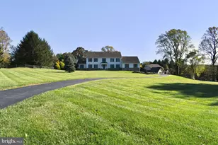 116 Three Ponds Ln, Malvern, PA 19355 - Photo 2