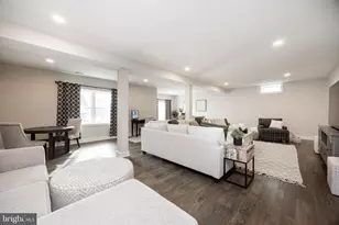 609 Metal St, Phoenixville, PA 19460 - Photo 34