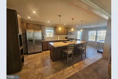 98 Erica Circle, Honey Brook, PA 19344 - Photo 4