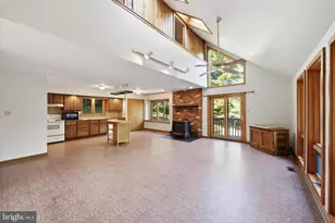 2 Carriage Ln, Chester Springs, PA 19425 - Photo 10