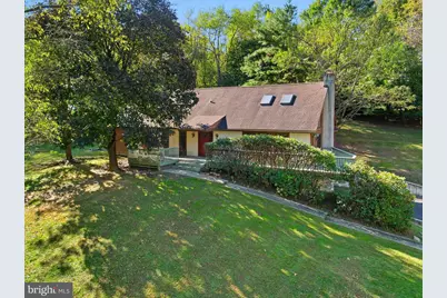 2 Carriage Lane, Chester Springs, PA 19425 - Photo 2