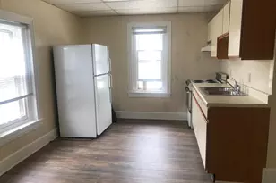 70 N Main St, Spring City, PA 19475 - Photo 4