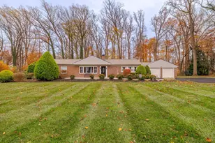 705 Potter Dr, Kennett Square, PA 19348 - Photo 2