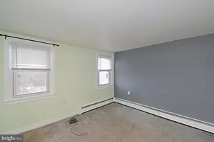 2 E High St, Phoenixville, PA 19460 - Photo 20