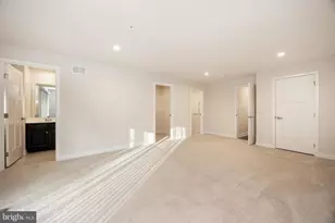 229 Sugar Maple Square, Downingtown, PA 19335 - Photo 4