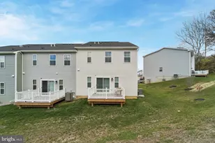 141 Four Leaf Dr, Downingtown, PA 19335 - Photo 36