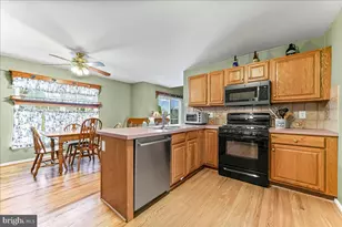 833 Slate Hill Dr, Oxford, PA 19363 - Photo 4