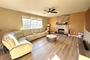 1002 Circle Court, Pottstown, PA 19465 - Photo 10