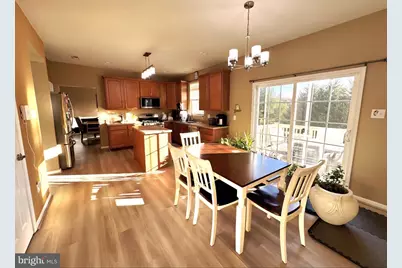 1002 Circle Court, Pottstown, PA 19465 - Photo 4