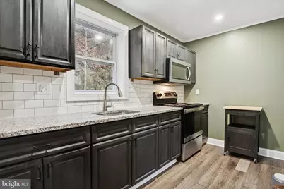 96 S Park Avenue, Coatesville, PA 19320 - Photo 6