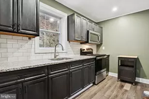 96 S Park Ave, Coatesville, PA 19320 - Photo 6