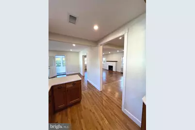 28 Orchard Lane, Berwyn, PA 19312 - Photo 6