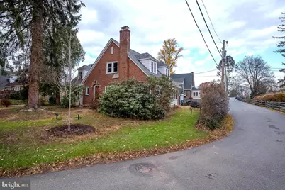 28 Orchard Lane, Berwyn, PA 19312 - Photo 2