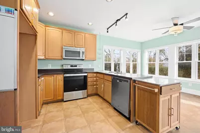 321 Franklin Avenue, Phoenixville, PA 19460 - Photo 10