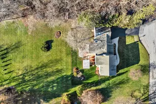 510 Woodview Dr, Exton, PA 19341 - Photo 2