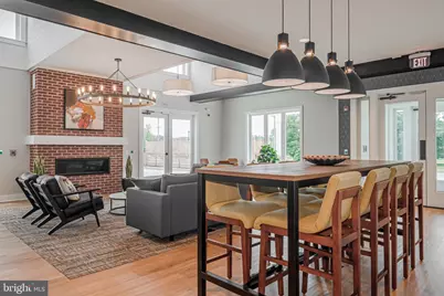 29 N Tompkins Square, Downingtown, PA 19335 - Photo 4