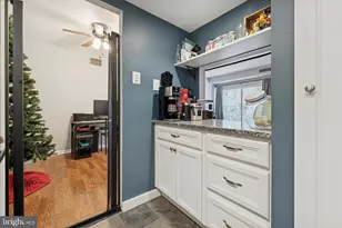 275 Old Forge Crossing, Devon, PA 19333 - Photo 4