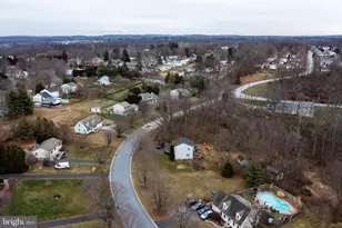 241 Dove Dr, Honey Brook, PA 19344 - Photo 54