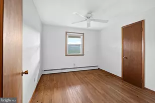 17 Penn St, Coatesville, PA 19320 - Photo 16