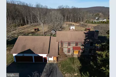 201 Pine Swamp Road, Elverson, PA 19520 - Photo 1