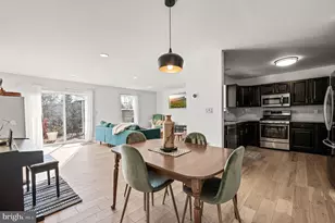 1050 Square Dr, Phoenixville, PA 19460 - Photo 10