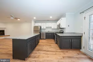 26 Rampart Dr, Chesterbrook, PA 19087 - Photo 10