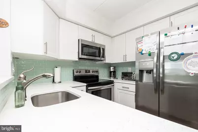 750 E Marshall Street #402, West Chester, PA 19380 - Photo 10