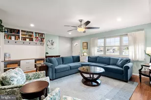 402 Devon Ct, Downingtown, PA 19335 - Photo 4