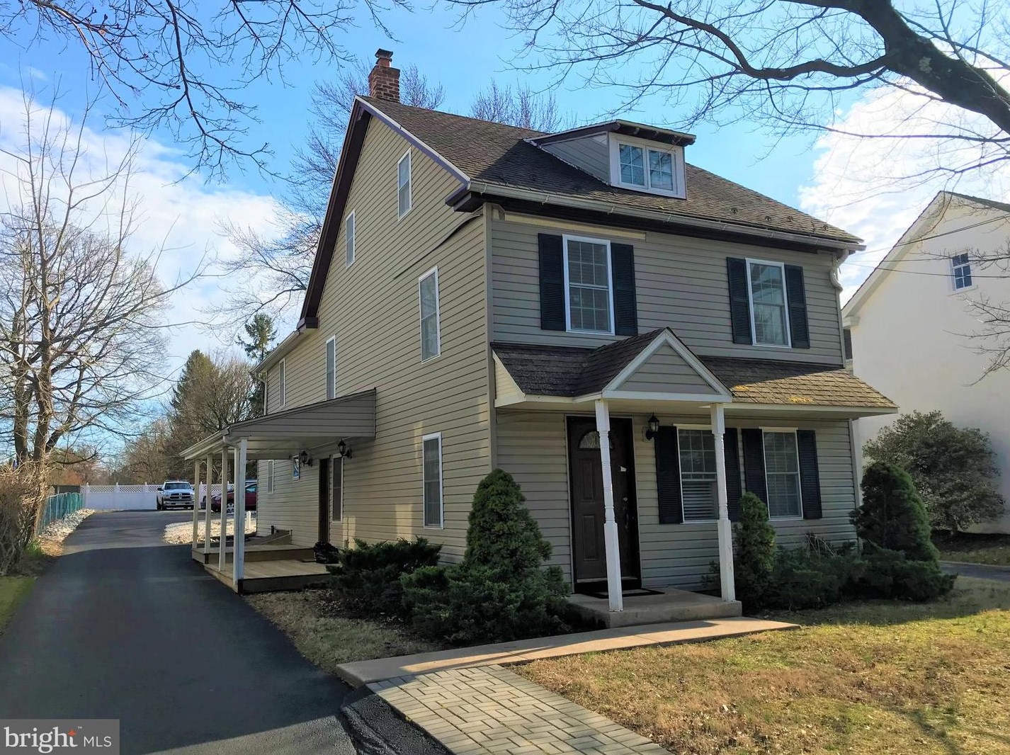 36 Village Ave, Exton, PA 19341-1213
