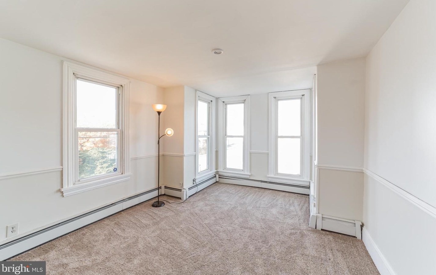 192 Old Limestone Rd, Oxford PA  19363-1053 exterior