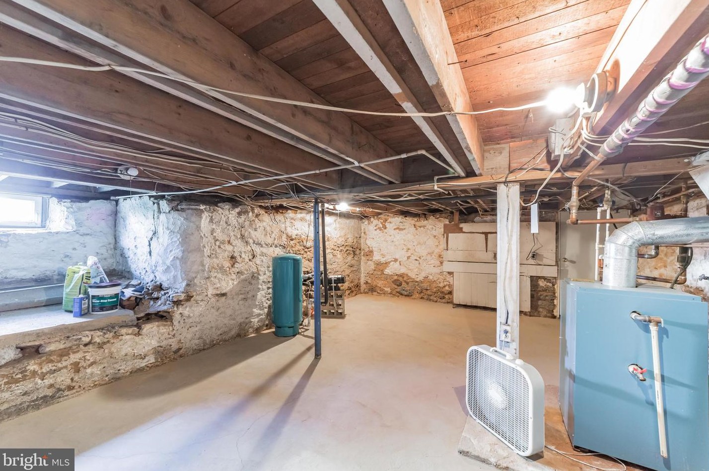 192 Old Limestone Rd, Oxford PA  19363-1053 exterior