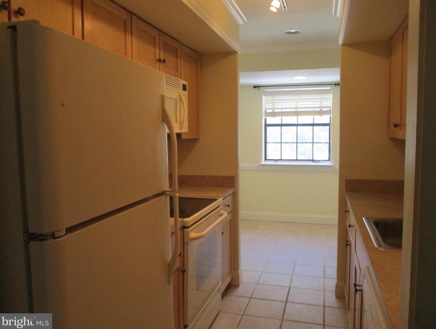 1924 Valley Dr, West Chester, PA 19382-6366