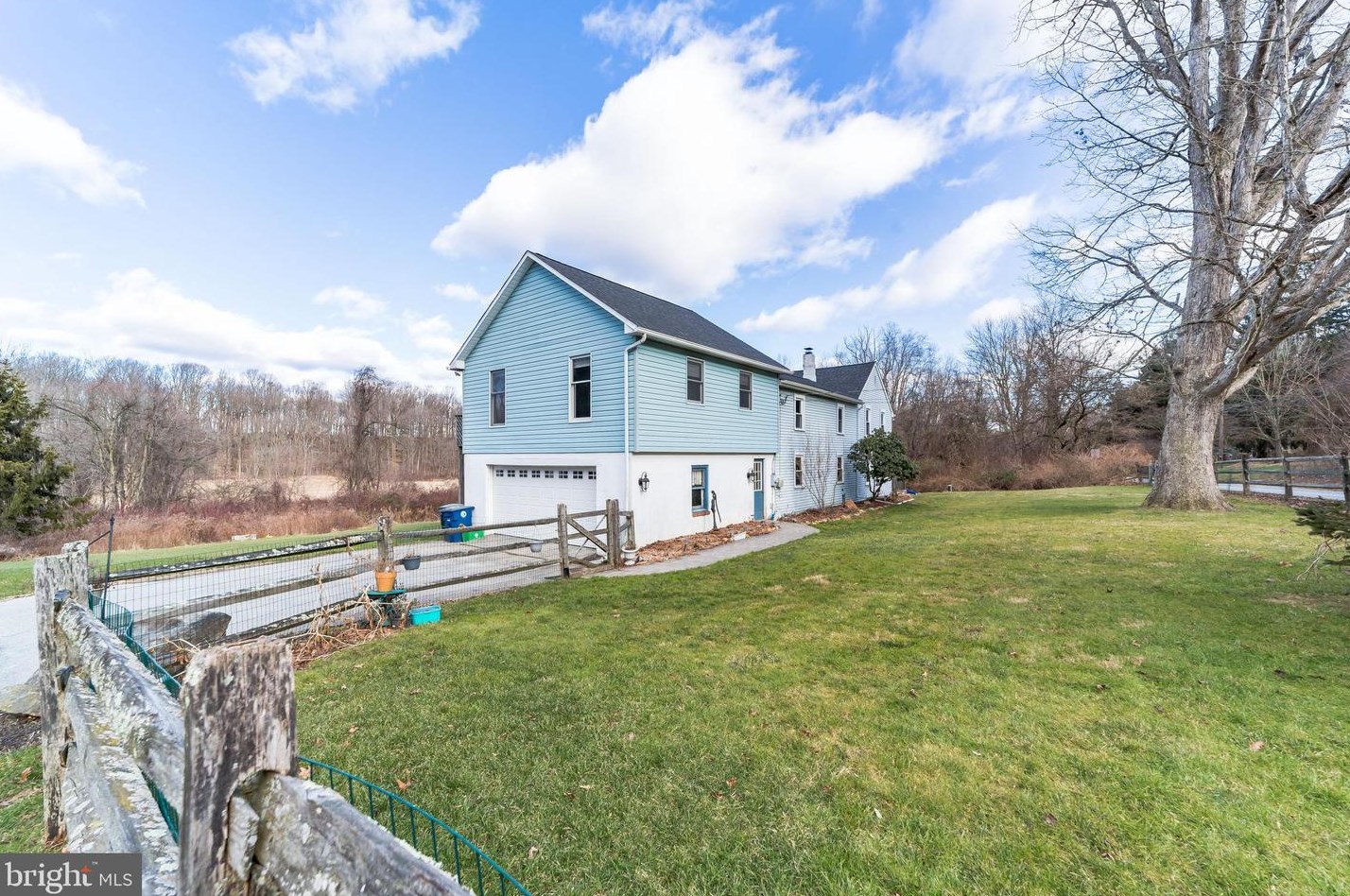 143 Icedale Rd, Honey Brook, PA 19344-8509