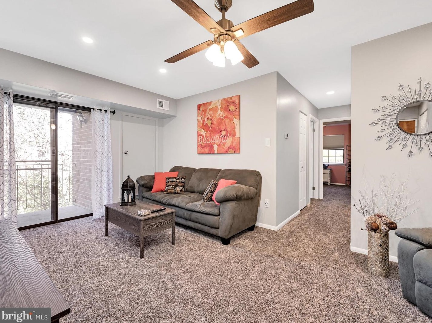 3224 Valley Dr, West Chester, PA 19382-6352