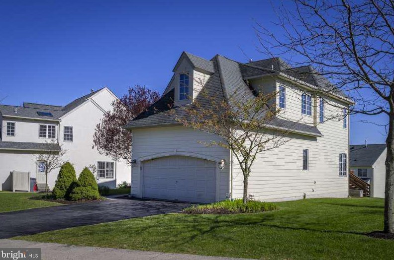 11 Clayton Ct, Exton, PA 19341-2376