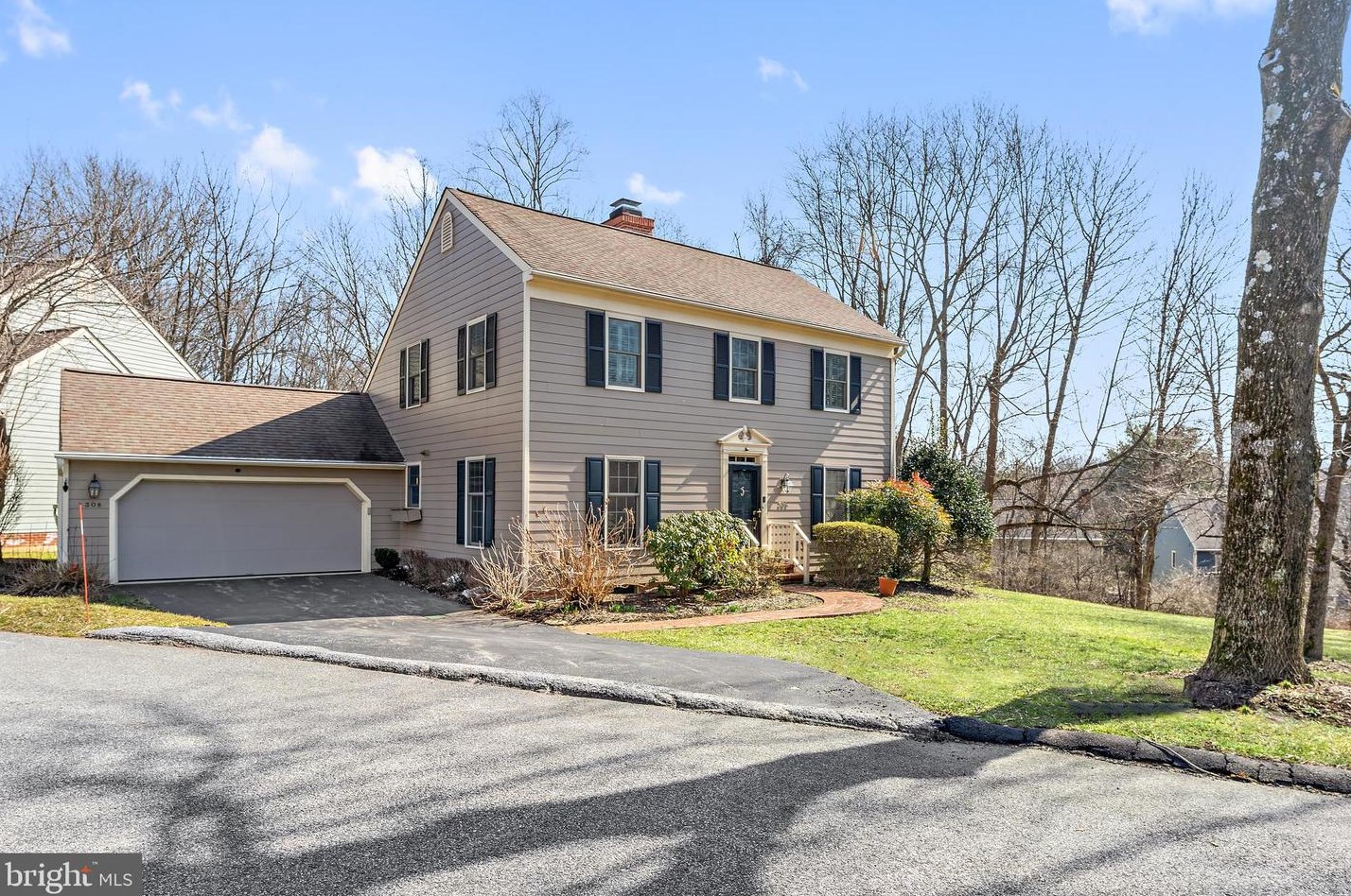 308 Shaker Ln, West Chester, PA 19380-6505