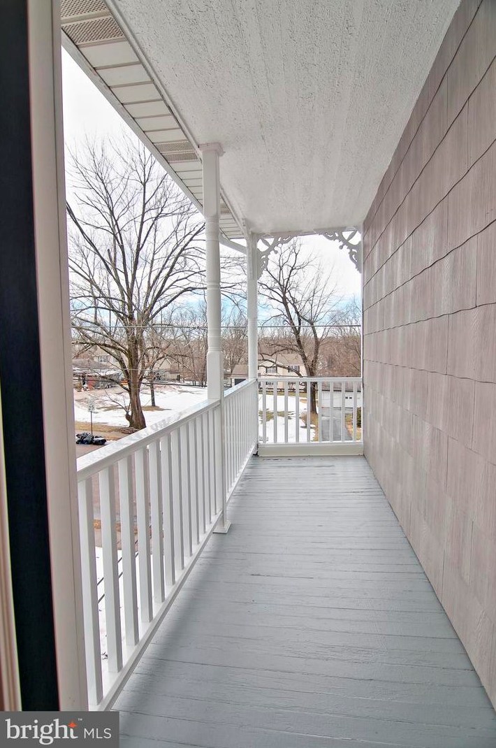 542 Heckel Ave, Spring City, PA 19475-1616
