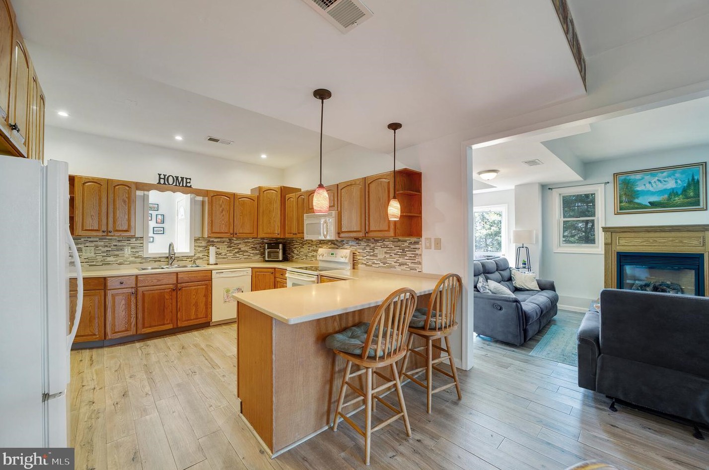 41 Elm Ln, Glenmoore, PA 19343-1332
