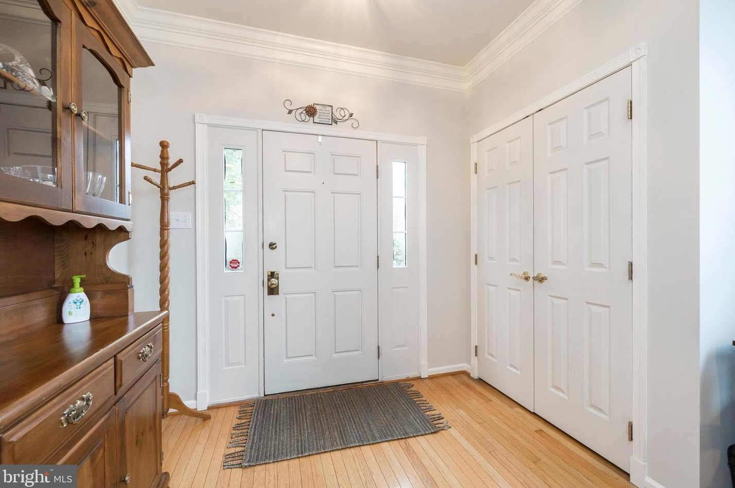 200 Fringetree Dr, West Chester, PA 19380-7313