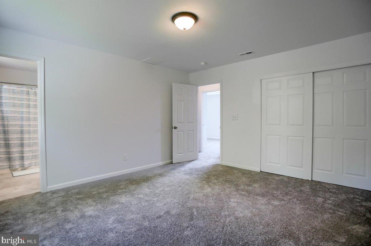 150 Modena Rd, Coatesville PA  19320-4040 exterior