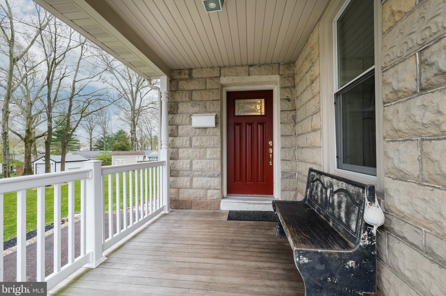 40 Wall St, Spring City, PA 19475-1927