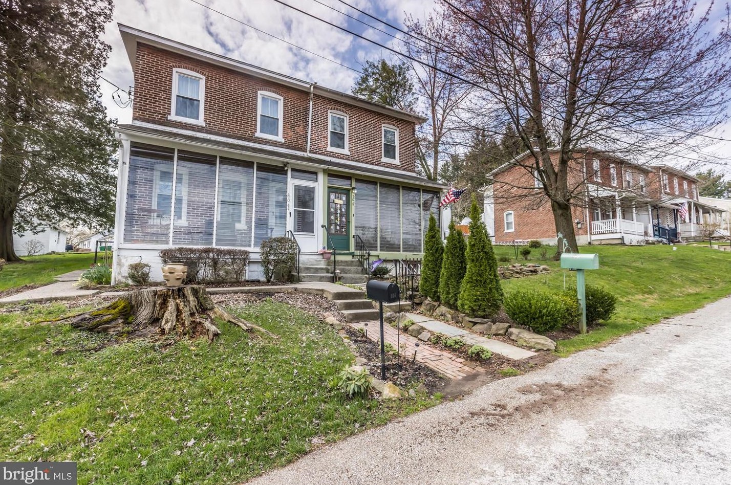 806 Latshaw Rd, Spring City, PA 19475-1208